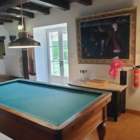 Domaine De Chansard Casa vacanze *